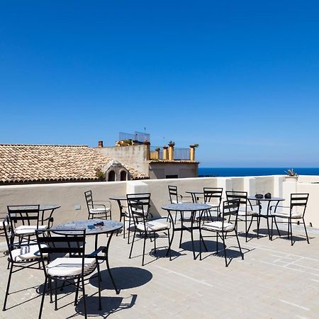 All'Angolo Della Torre Tropea Bagian luar foto